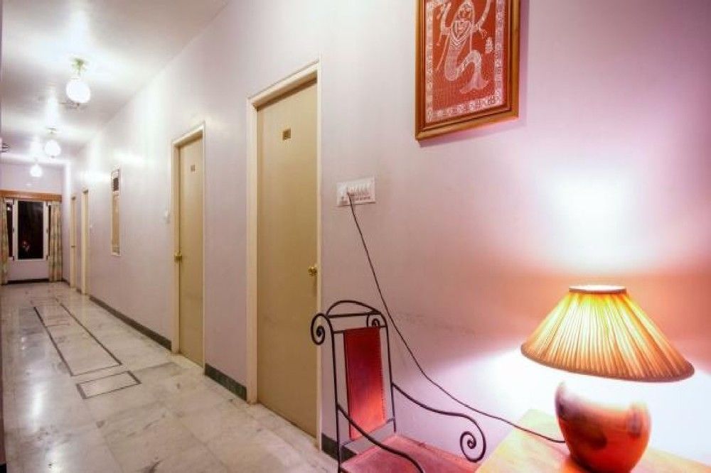 Sarovar - Lake Facing Boutique Hotel On Lake Pichola Udaipur Exterior foto