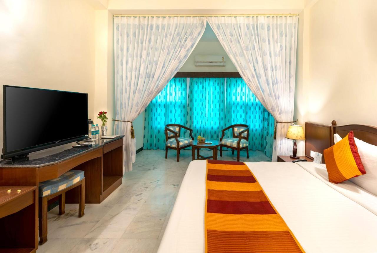 Sarovar - Lake Facing Boutique Hotel On Lake Pichola Udaipur Exterior foto