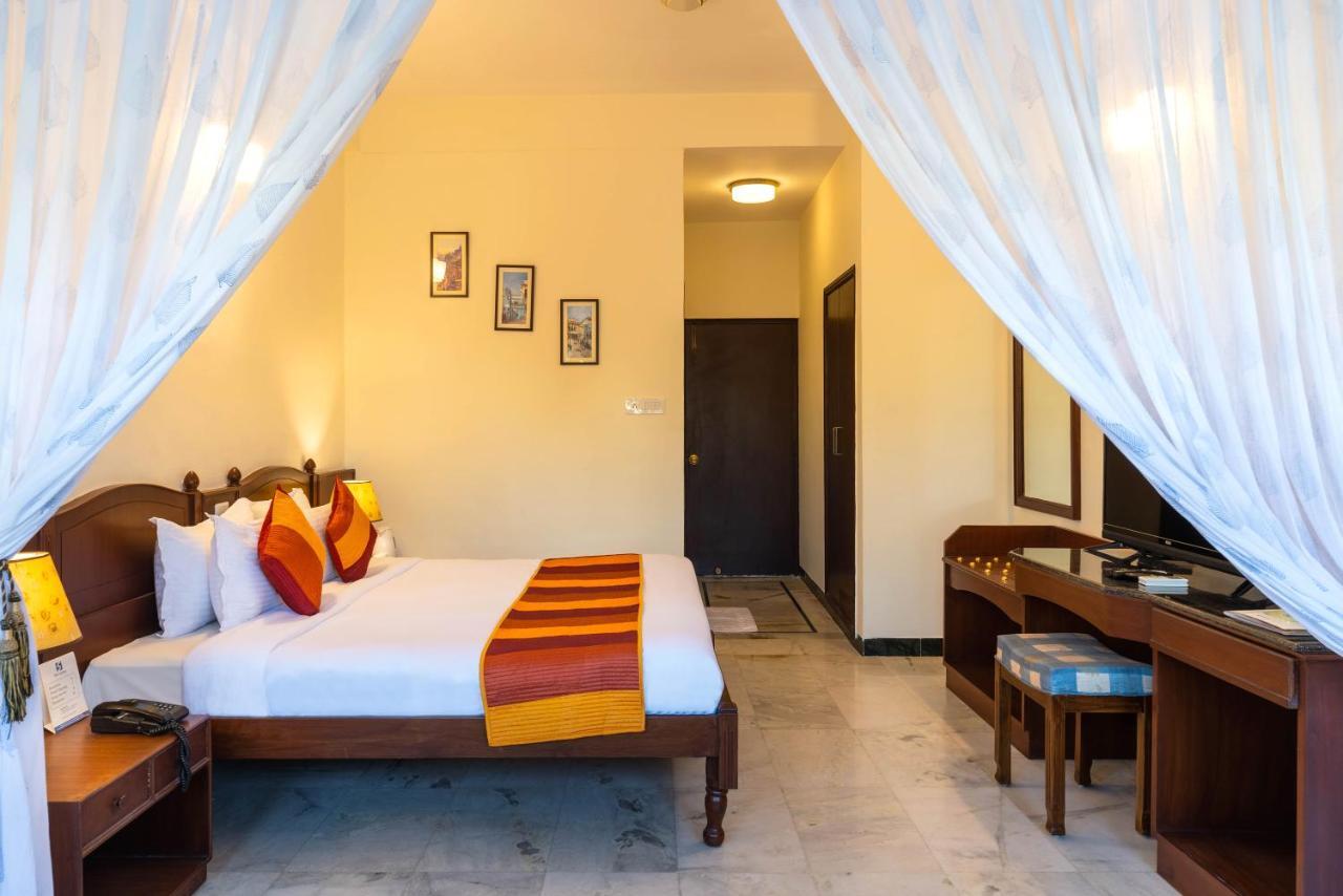 Sarovar - Lake Facing Boutique Hotel On Lake Pichola Udaipur Exterior foto