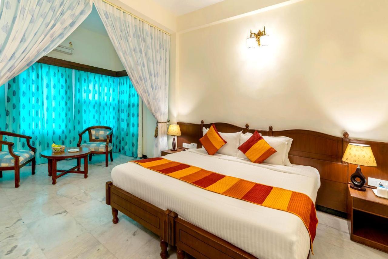 Sarovar - Lake Facing Boutique Hotel On Lake Pichola Udaipur Exterior foto
