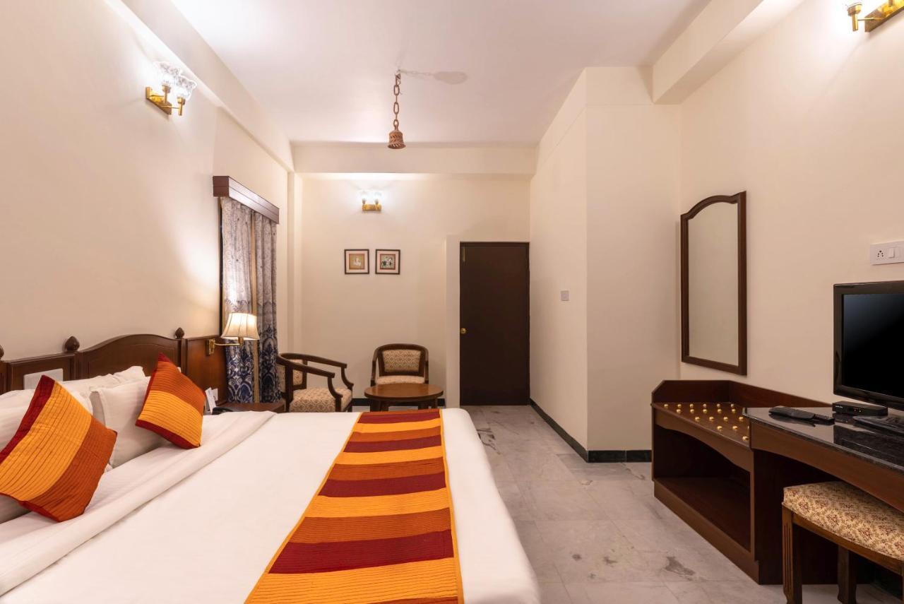 Sarovar - Lake Facing Boutique Hotel On Lake Pichola Udaipur Exterior foto