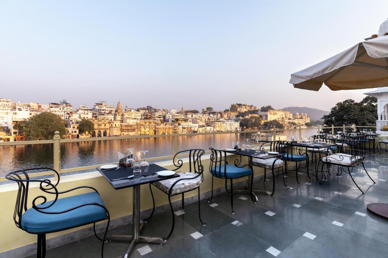 Sarovar - Lake Facing Boutique Hotel On Lake Pichola Udaipur Exterior foto